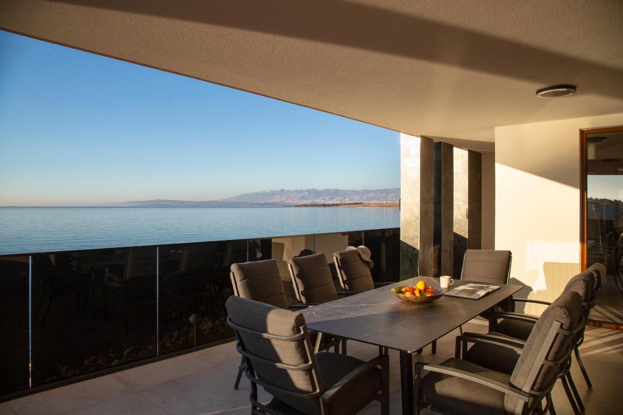 Malibu Imperial Resort Vir Exterior foto